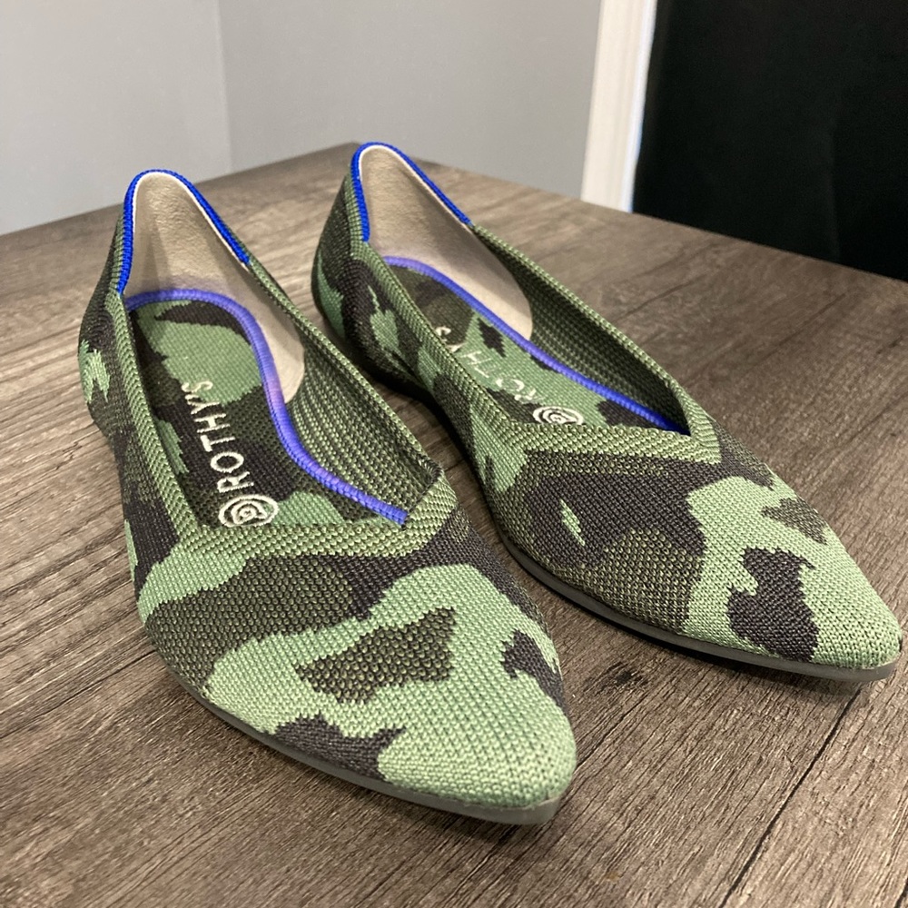 *DISCONTINUED* Olive Camo Rothy’s The Point (size 8)
